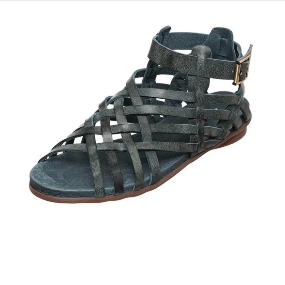 SUNDANCE Antelope Rachel.  Size 40(US 9). Turquoise Leather.